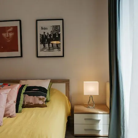 Harmo No. 1 - Sunny Apartment With Big Terrace *