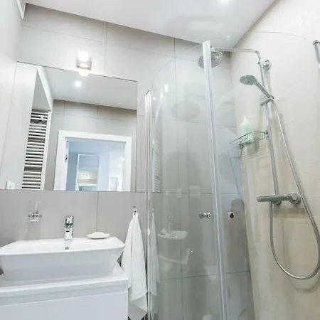 Harmo Old Town With Spacious Sunny Terrace